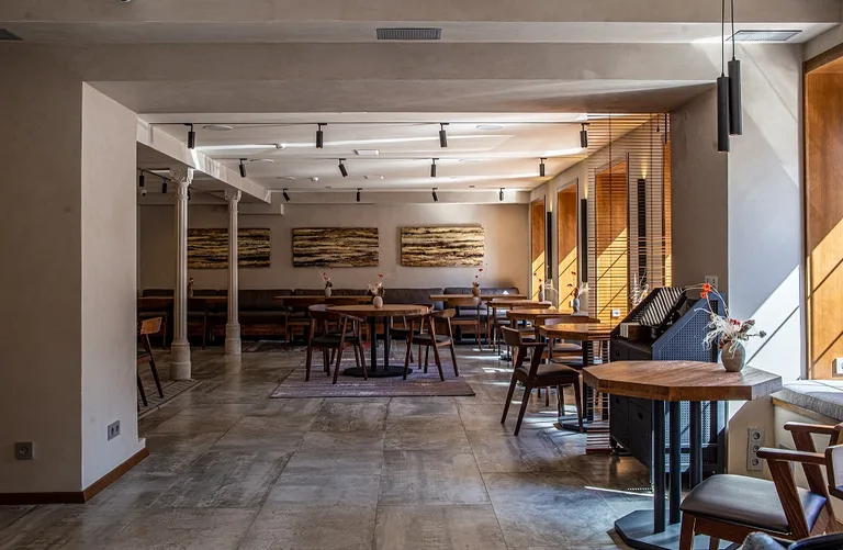 HIJI IZAKAYA-BAR