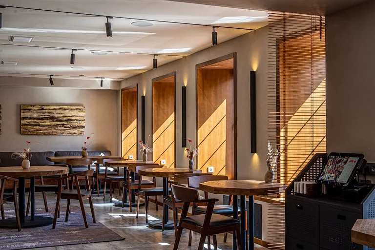 HIJI IZAKAYA-BAR