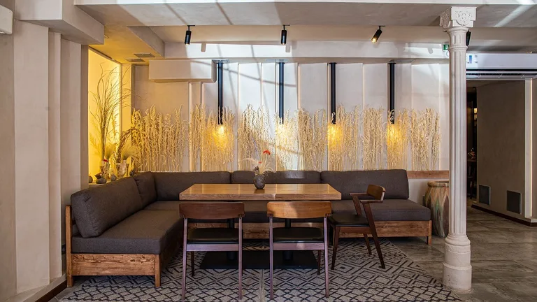 HIJI IZAKAYA-BAR