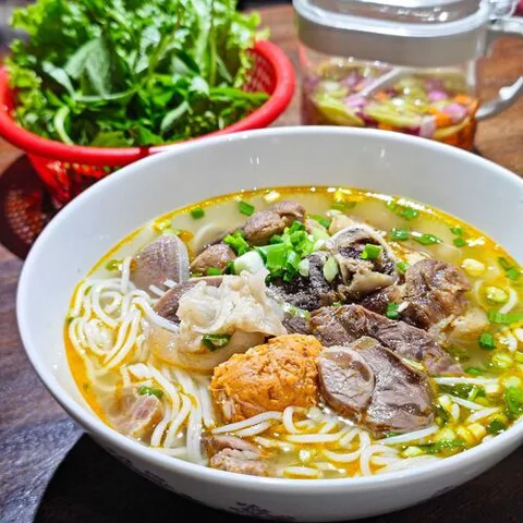 Bún Bò Bà Rơi (Hoà Cường)