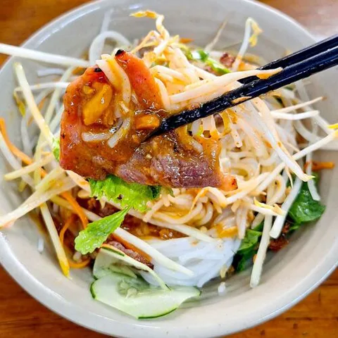 Phú Hồng