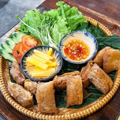 Ăn Thôi