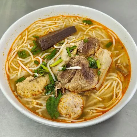 Bún Bò Huế Bà Thương