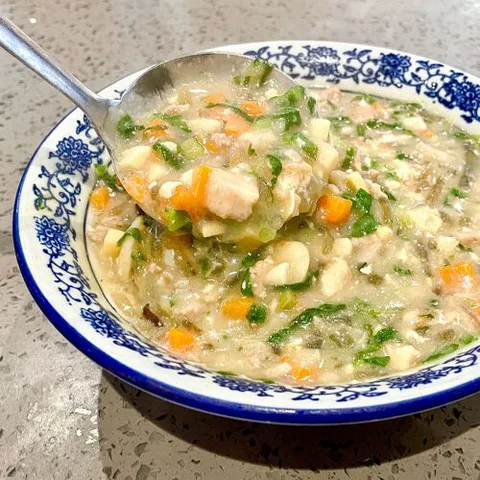 Rong Jia Xiao Chi (Ziyang Street)