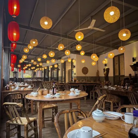 Rong Cun (Gucheng Street)