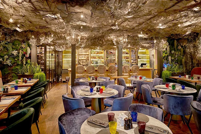 Humans Seafood Bar