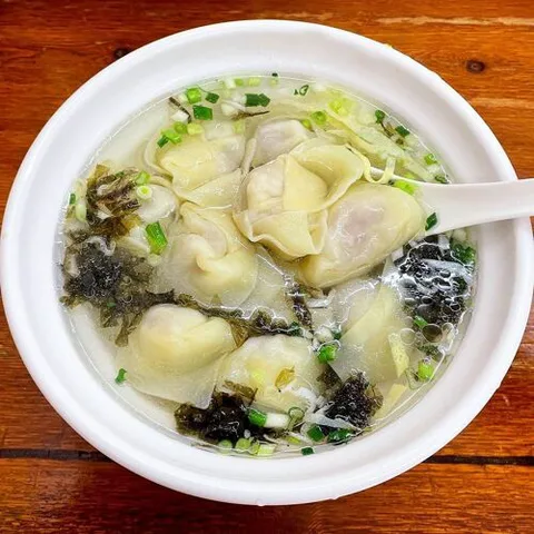 Xiao Lao Hun Tun