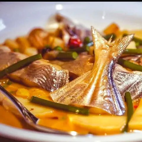 Rong Cuisine (Huangpu)