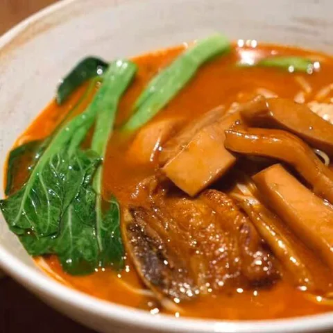 Rongjia Noodles Soup with Yellow Croaker (Jingan)