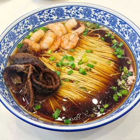 Wei Ji Ao Mian Guan (East Baita Road)