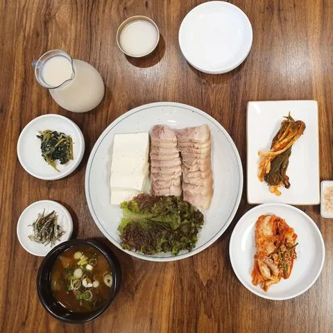 Hwanggeum Kongbat