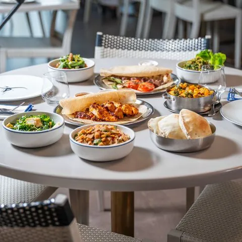 Em Sherif Café