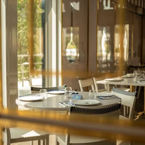 Em Sherif Café