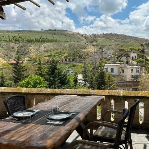 Aravan Evi