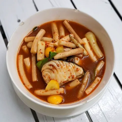 Krua Laew Tae R-Rom