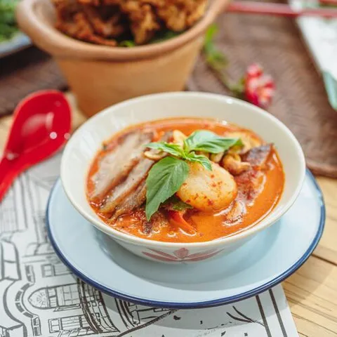 Toh Daeng (Thalang)