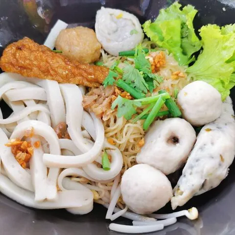 Gim Nguan Noodle