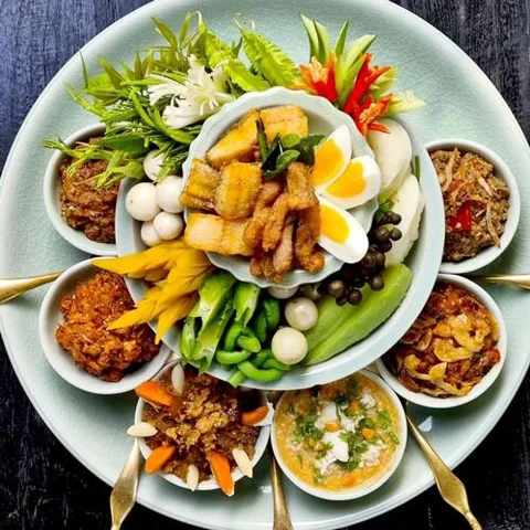 Saiyut and Doctor Sai Kitchen