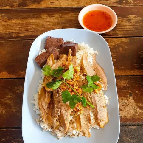 Peng Duck Noodles