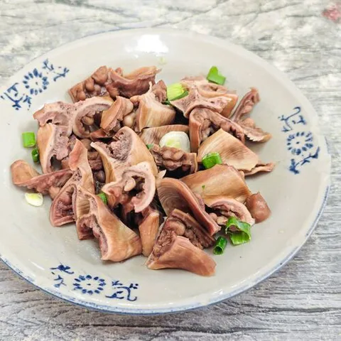 Lin Yi Nen Ming Pai Zhu Xue Hua