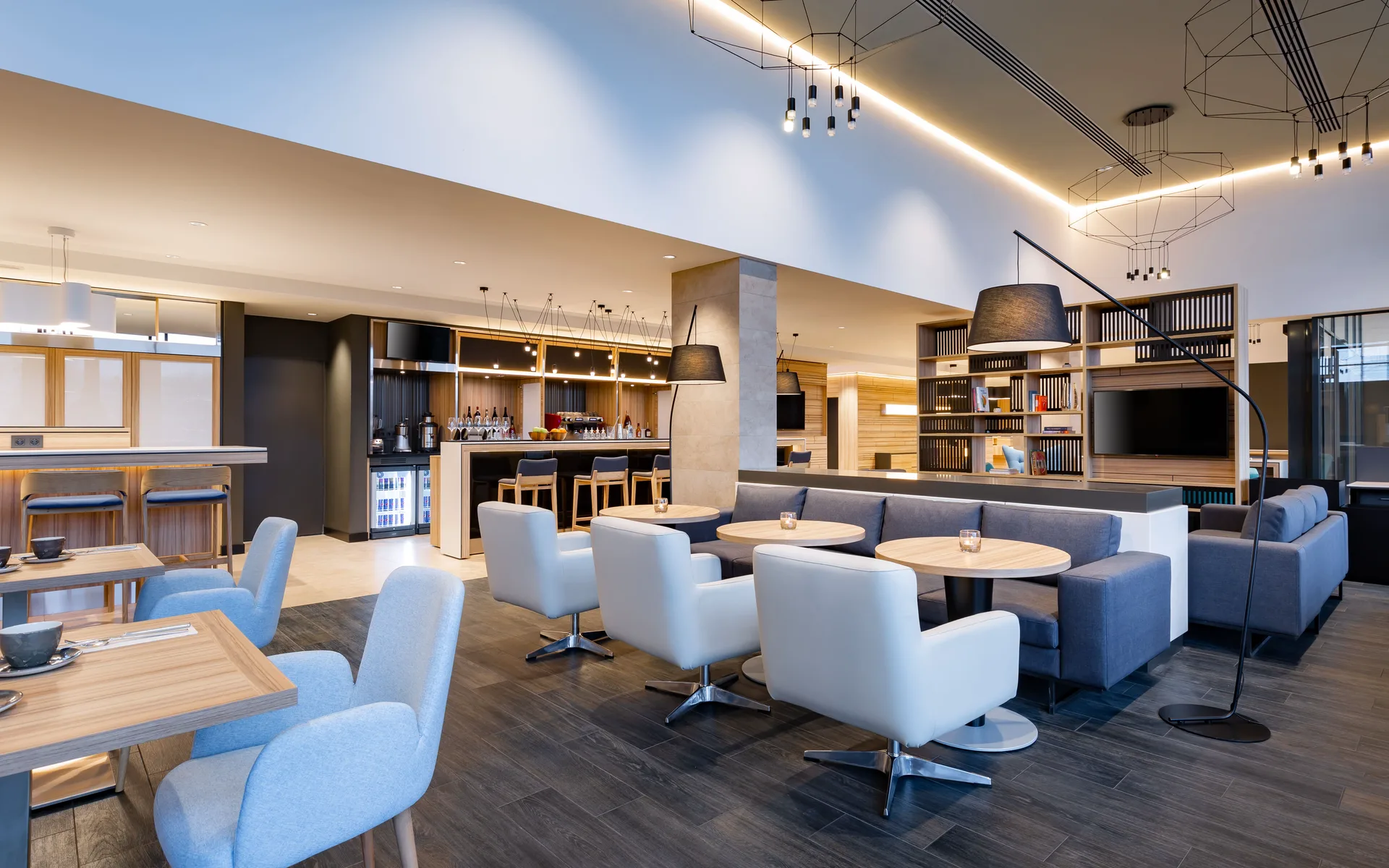 Kitchen&Bar