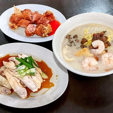Hot Bowl White Curry Mee