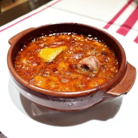 LAUBURU