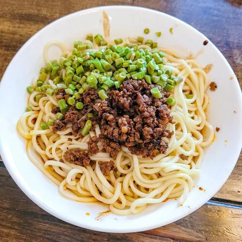 Lao Chengdu Yi Cheng Xian San Yang Mian