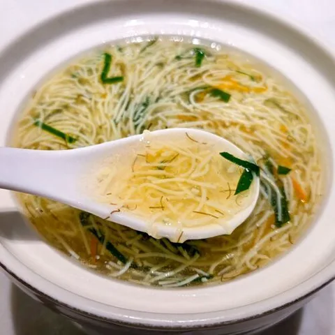 Shuang Dong