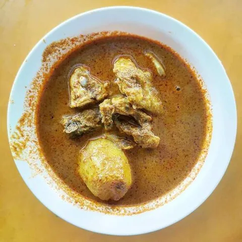 Na Na Curry