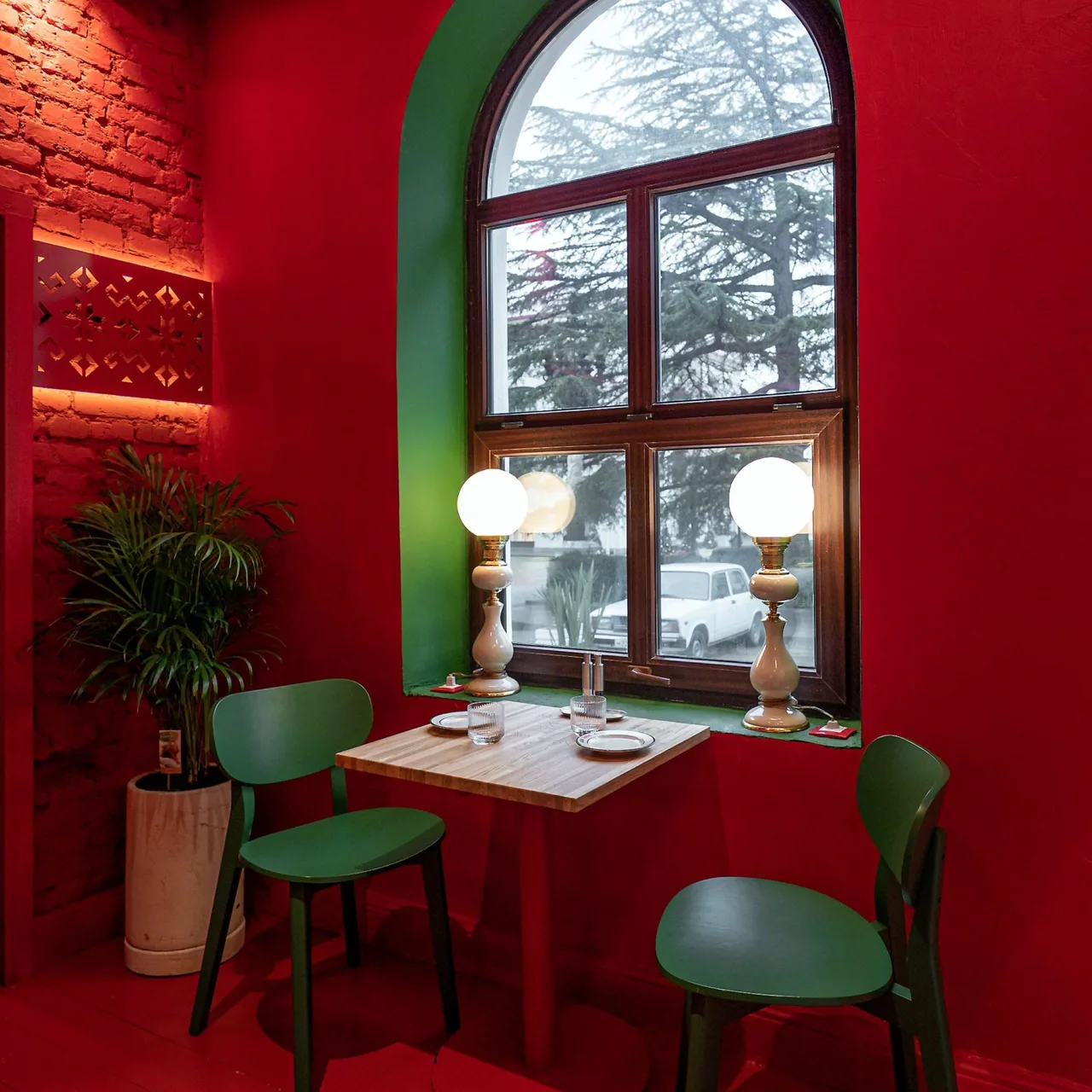 LoLo Balkan Bistro