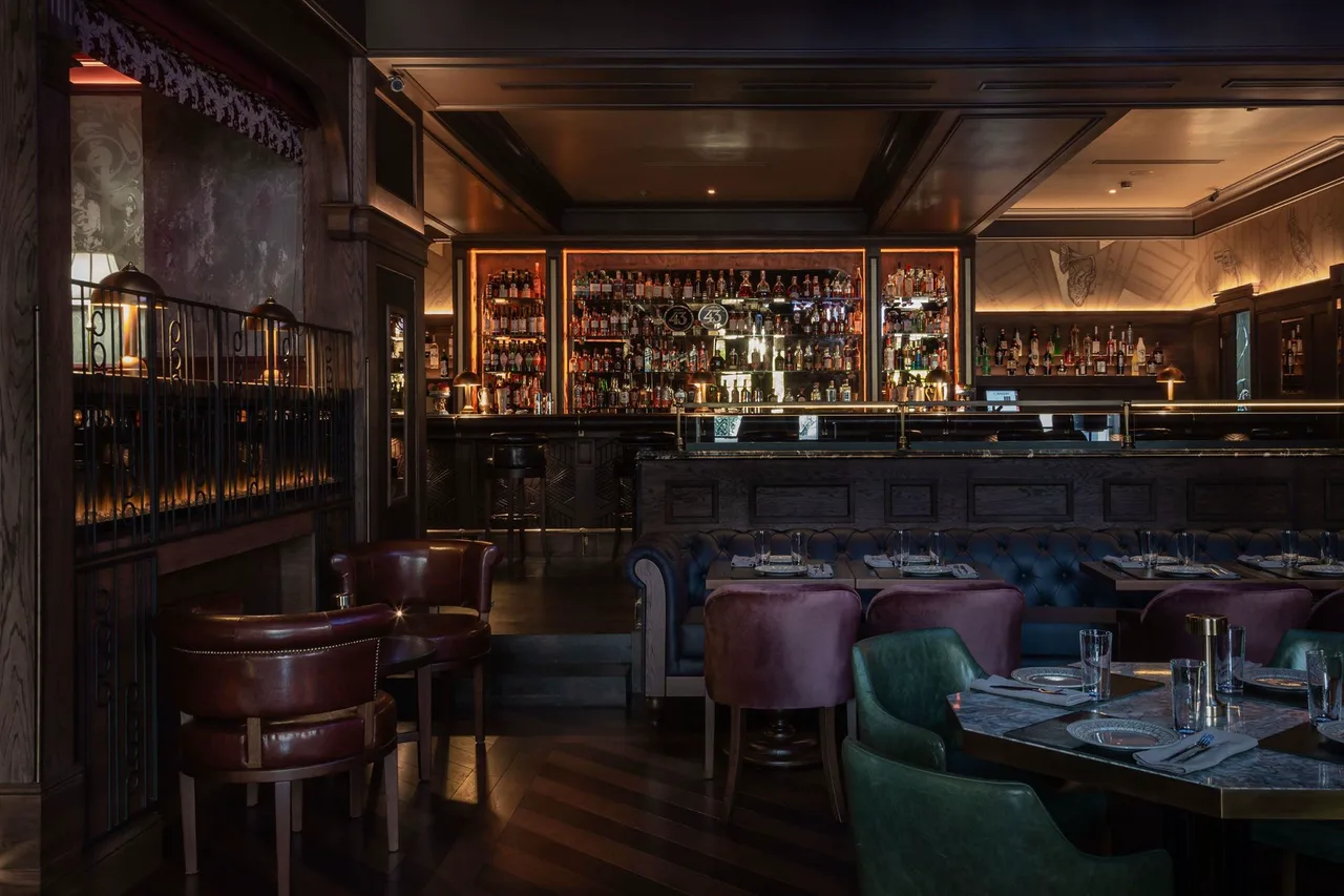 Bar London